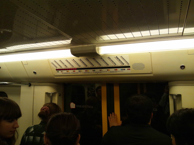 5�����𑖂�V�^�ԗ�