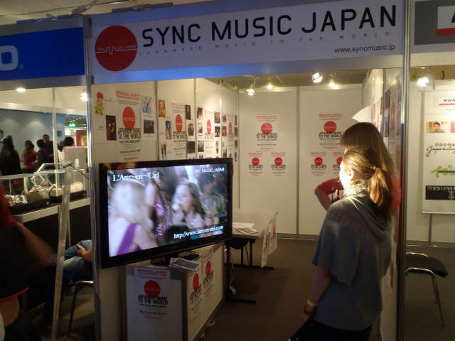 J-POP�̃~���[�W�b�N�r�f�I��f