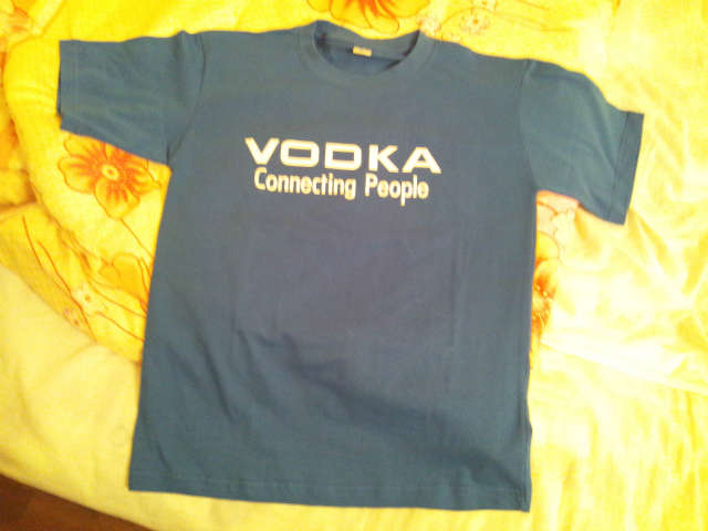 �i���܂��j�A���o�[�g�ʂ�Ŕ�����T�V���c