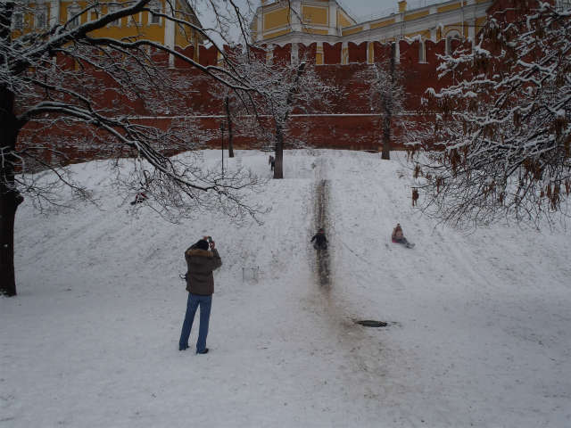 ��ǂ̉��ł���V�т�����e�q