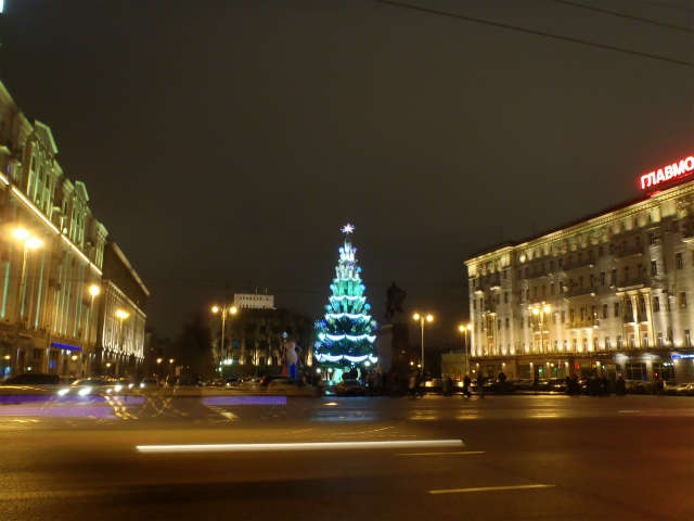 �g���F���X�J���L��