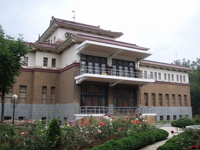 ���肩�猩��