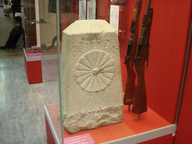 ���{���ɂ́u����{�隠�v�̖�l��