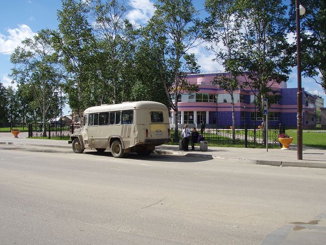 �o�X��ɒ�܂����o�X