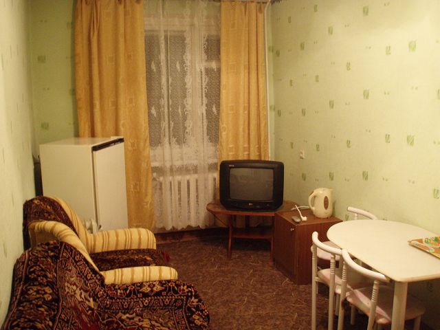 �Q���ƕʂɃ��r���O��������