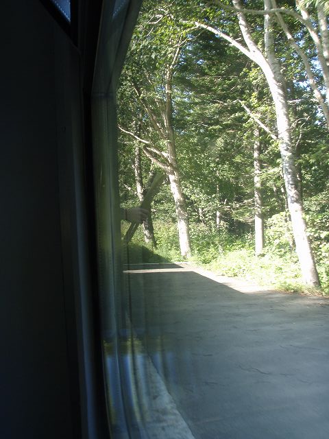  �r���ɉw������@��u��܂��Ă����ɓ����n�߂� 