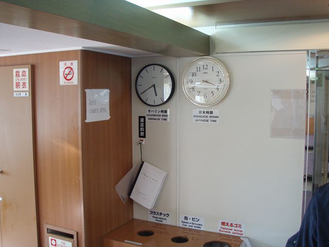 ����2����