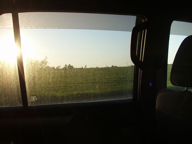 ���W�m�T�n�����X�N�Ɍ������Ԃ̒��Ō������Ηz