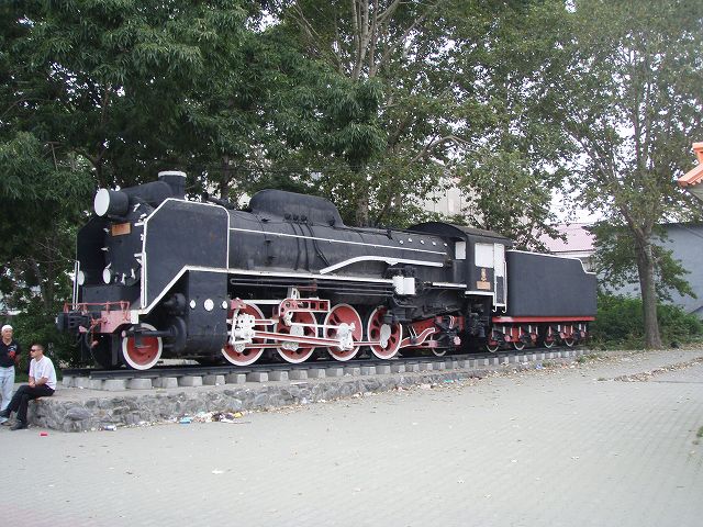 �w�O�ɓW������Ă���SL