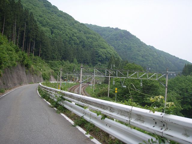 ���H���ɉ����đ��錧��232����