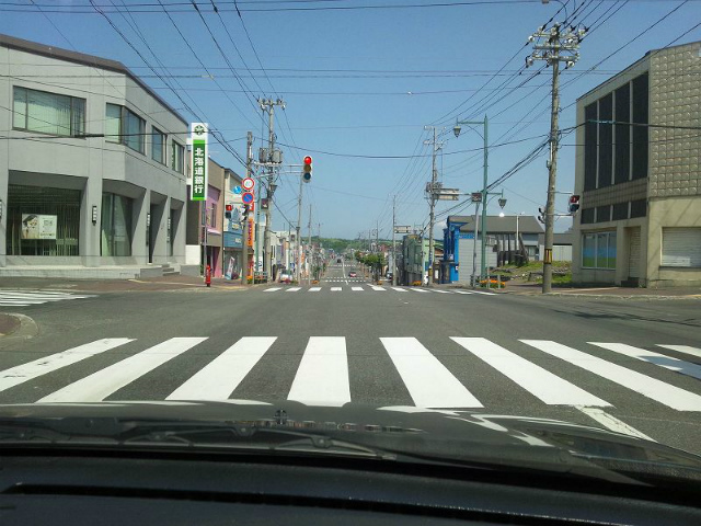 �H�y����