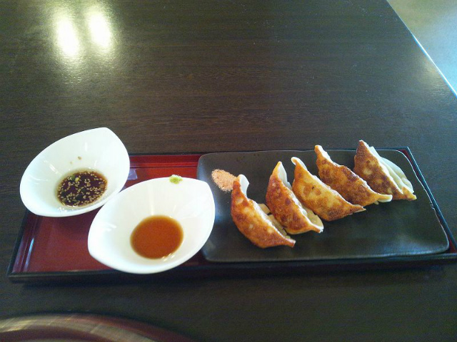 �H�y�̂����n�O�����A���у^�R�L�q