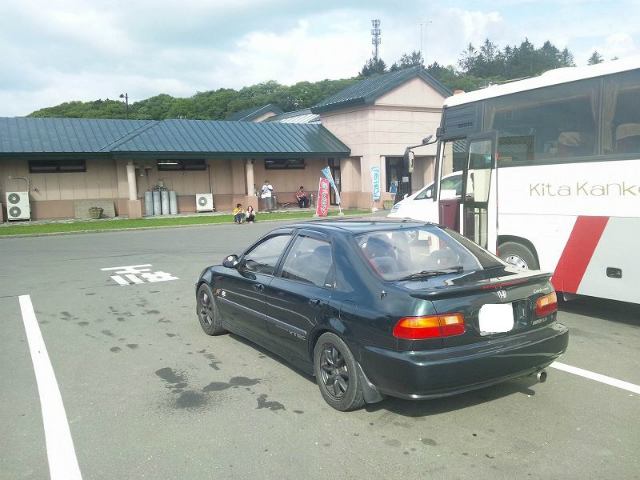 ���̉w���ނ����Ղŋx�e