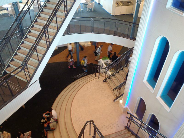 ���ŉ��D����l�X