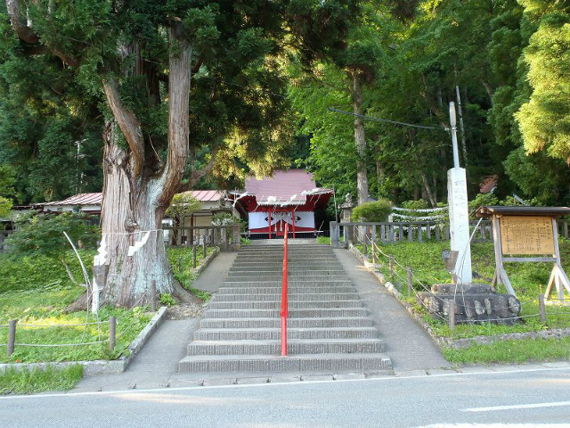 �Â��ɖ{�a���ȂތΔȐ_��