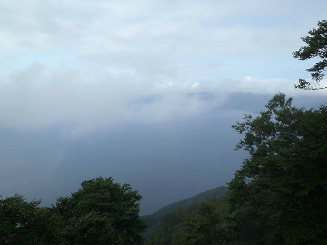 ���Ɖ_�ŁA���Α�����̒��߂͗ǂ��Ȃ�����