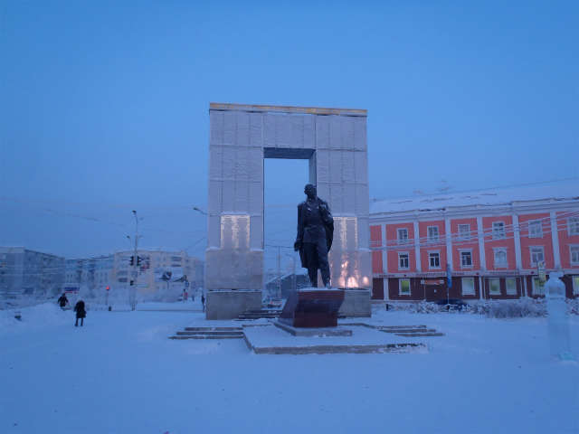 ���X�������i�i���ۊ��������j