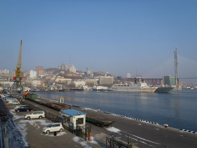 �`���猩��E���W�I�X�g�N�̊X