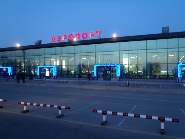 ���X�N���֋A��@�^�[�~�i���r����APEC�ɔ����ĐV�����Ȃ�