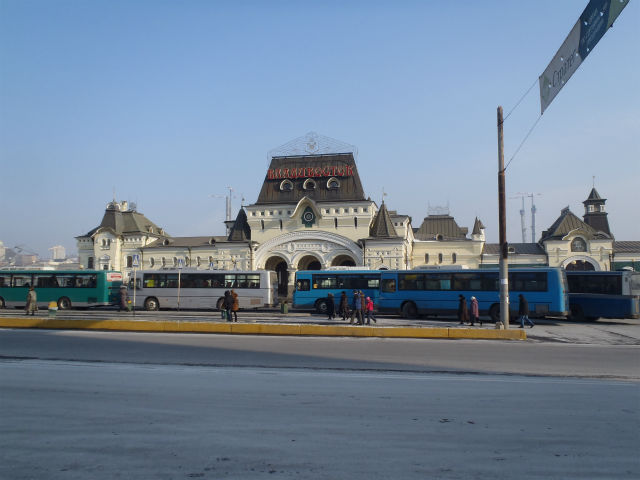 �E���W�I�X�g�N�w