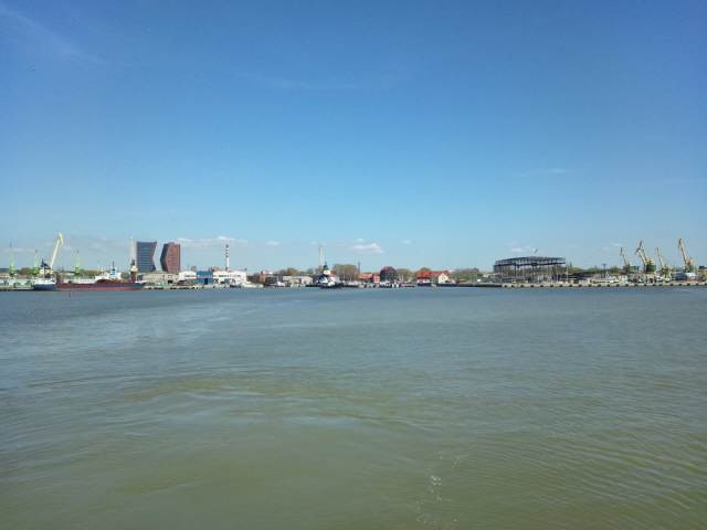 �N���C�y�_����U��Ԃ���