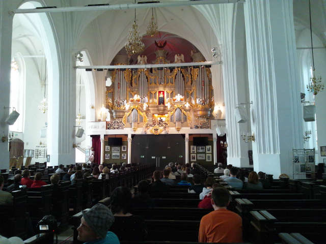 �p�C�v�I���K���̉��F�Ɏ����X����