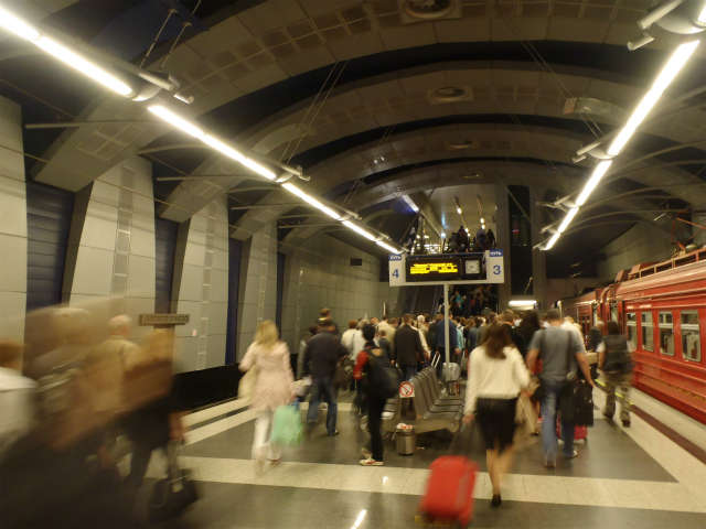 �n���ɂ��郔�k�[�R���H��`�w�z�[��