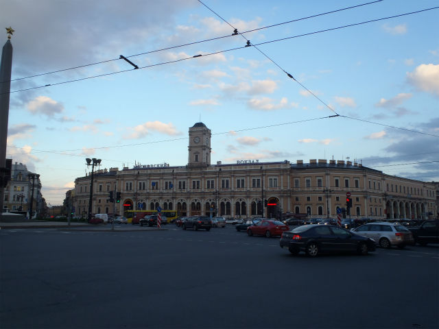 ���X�N���֌�������Ԃ��������郂�X�N���w