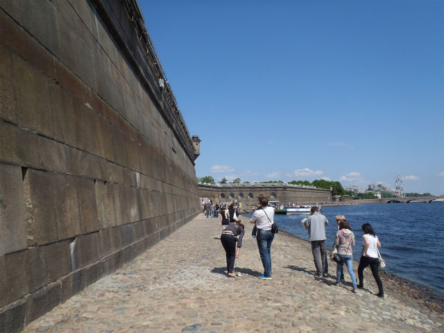 �X�ɏ�ǉ����ɐi��