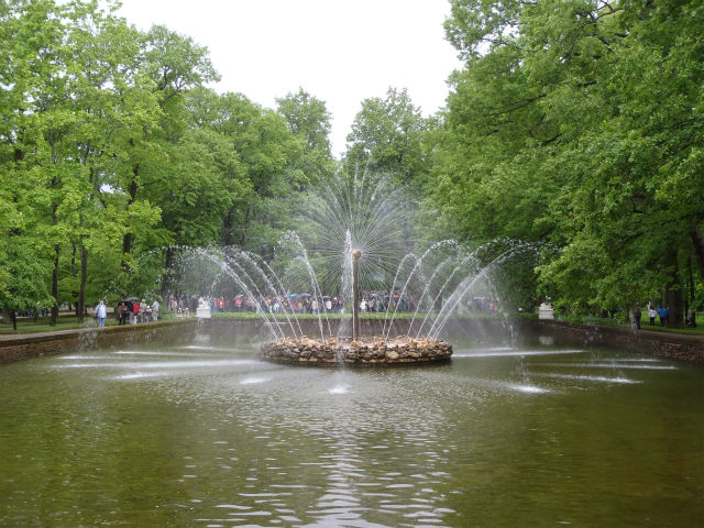 ����ɑ���ꂽ�ƌ����Ă��ʂ������Ȍ��h���̕���������