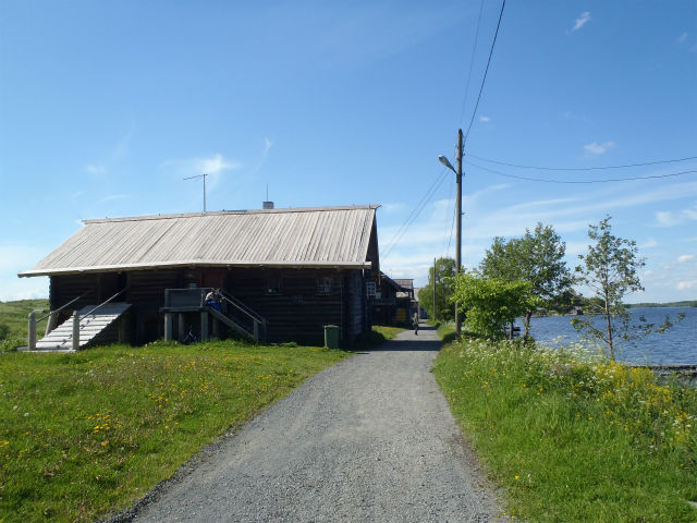 �k���ɂ���W���@�����͂قƂ�ǎ��ۂɐl���Z��ł���