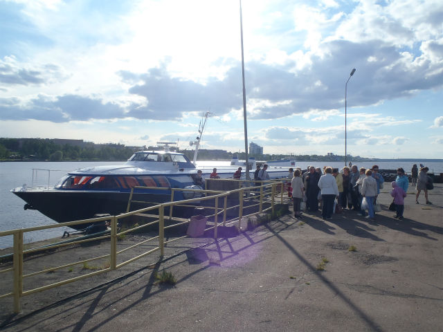 �D���~���@������