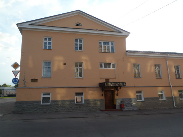 �ꌩ�A����X�ɂ͌����Ȃ��Ȃ܂�