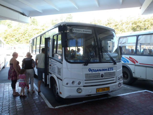 �X�[�Y�_���s���̃o�X