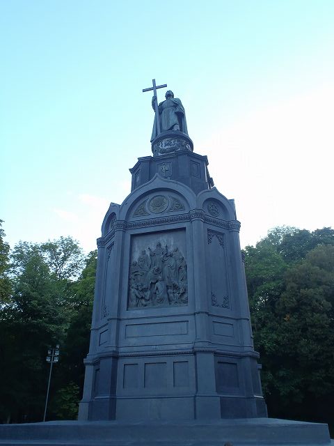 �u�̏�Ɍ��A�E���W�[�~��������