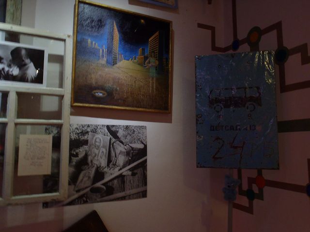 ���A���ӂ̓S�[�X�g�^�E���Ɖ����Ă���