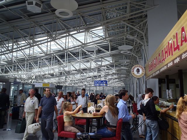 ���V�A�ł�������݁A�V���R���[�g�j�b�c�@�Œ��H