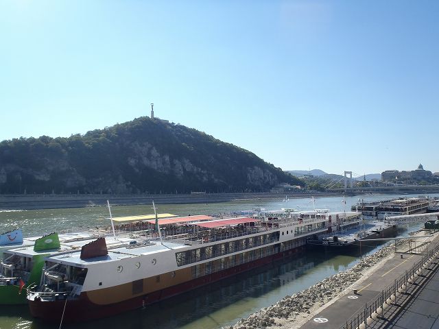 �h�i�E�쉈�����ނ���Q�b���[���g�̋u