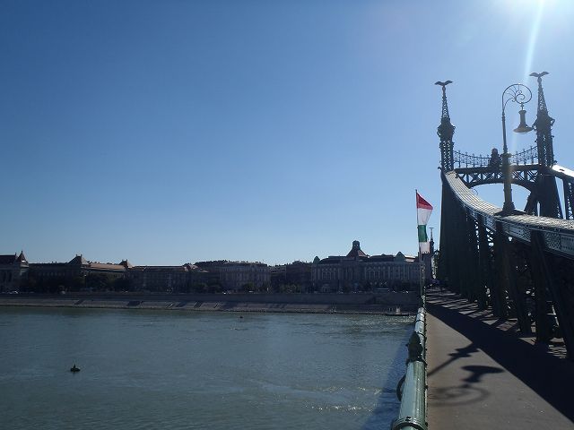 �h�͐��n���Ă����̂Ƃ���