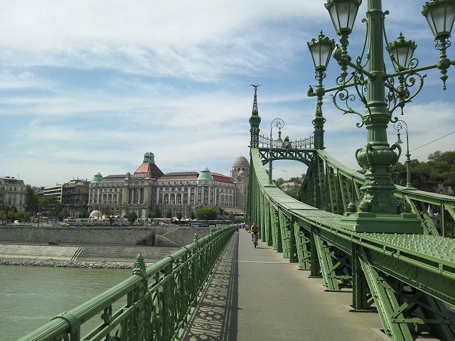 ��x�h�ɖ߂��āA�ו����s�b�N�A�b�v