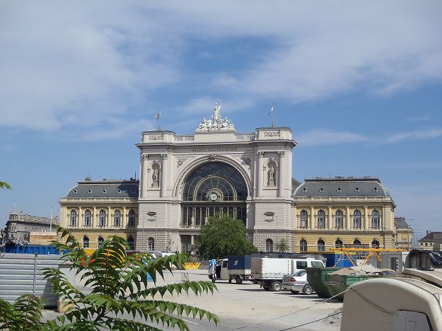 �u�_�y�X�g���w�̉w��