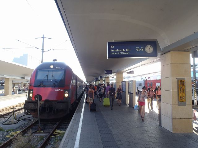 ��Ԃ̓~�����w���Ɍ�����