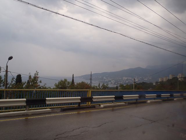 ���C�A�����ă����^�̊X�������Ă���