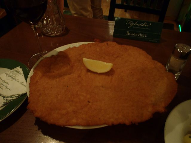 �����������łЂ�����H�ׂ�