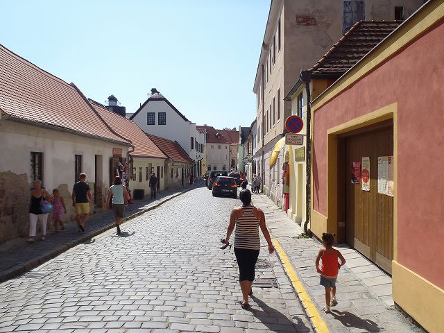 ���������Ǝs�X�n