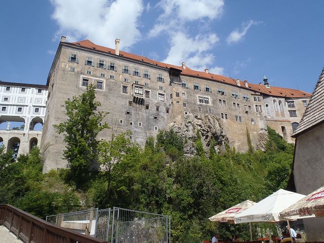 �߂��Ō���ƂȂ��唗��