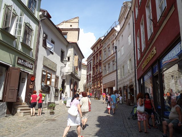 �������؂��āA�A�H