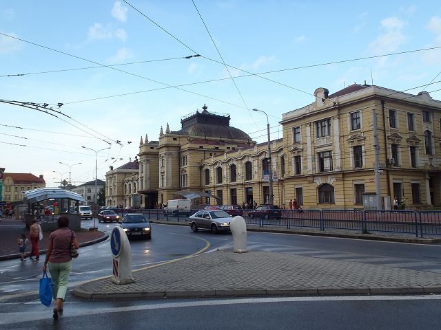 �`�F�X�P�[�E�u�f�B�F�����B�c�F�w�Ɂ@�d�݂̂��鑢��