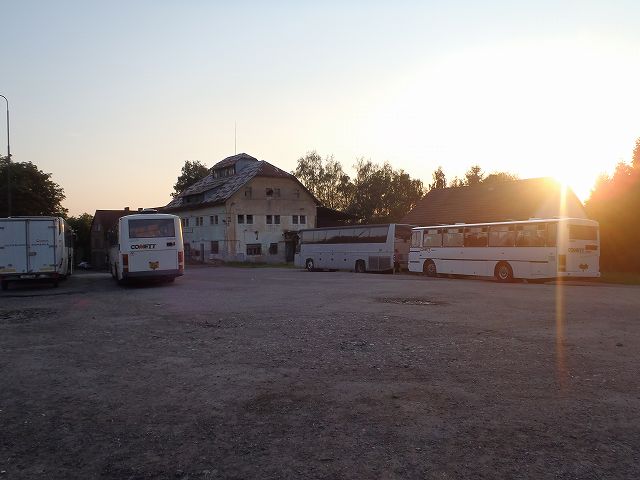 �^�x�ɂ��A��s�o�X�ɏ�芷��