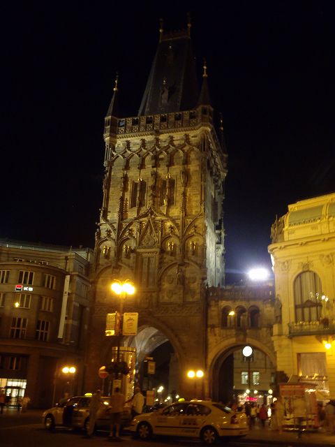 �z�e���ɉו���u���Ė�����J�n�@�Ζ򓃂��狌�s�X��